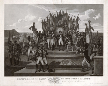 Gravure monochrome montrant un homme devant un trône surélevé, entouré d'une foule.